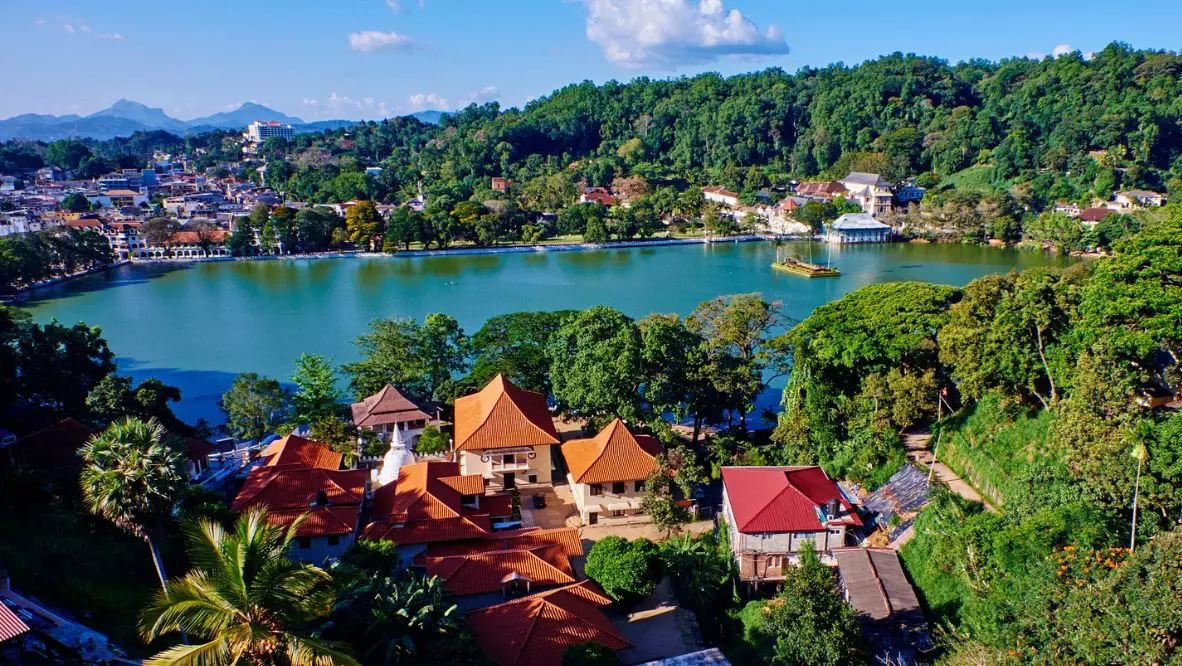 kandy sri lanka.jpg